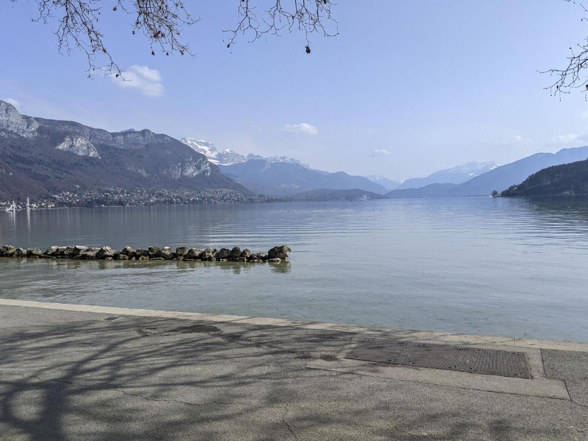 Azur Bleu 4 Etoiles Annecy Centre-Ville Et Lac Lumineux Exterior foto